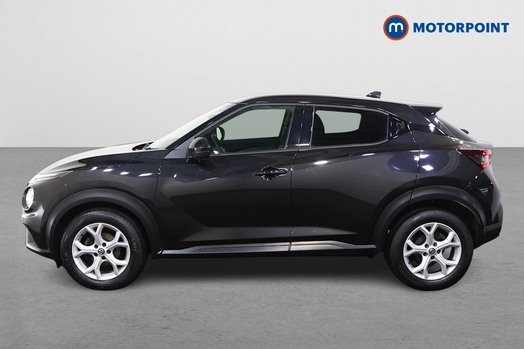 Nissan Juke N-Connecta Manual Petrol SUV - Stock Number (1480323) - Passenger side