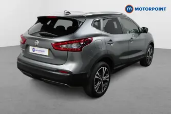 Nissan Qashqai N-Connecta Manual Diesel SUV - Stock Number (1482715) - Drivers side rear corner