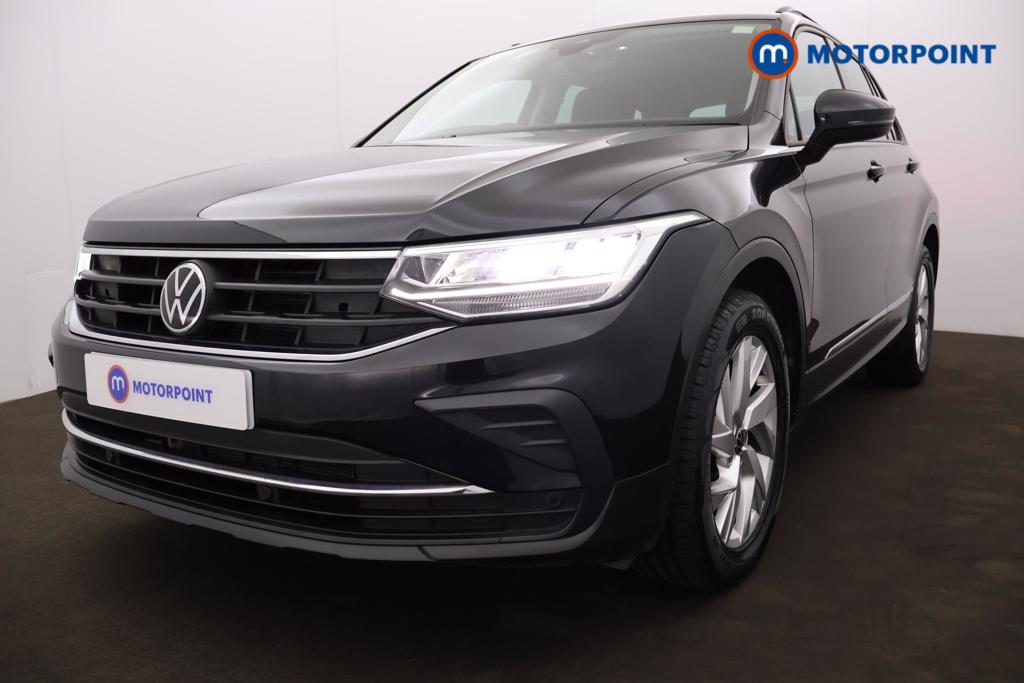 Volkswagen Tiguan Life Automatic Petrol SUV - Stock Number (1496921) - 19th supplementary image