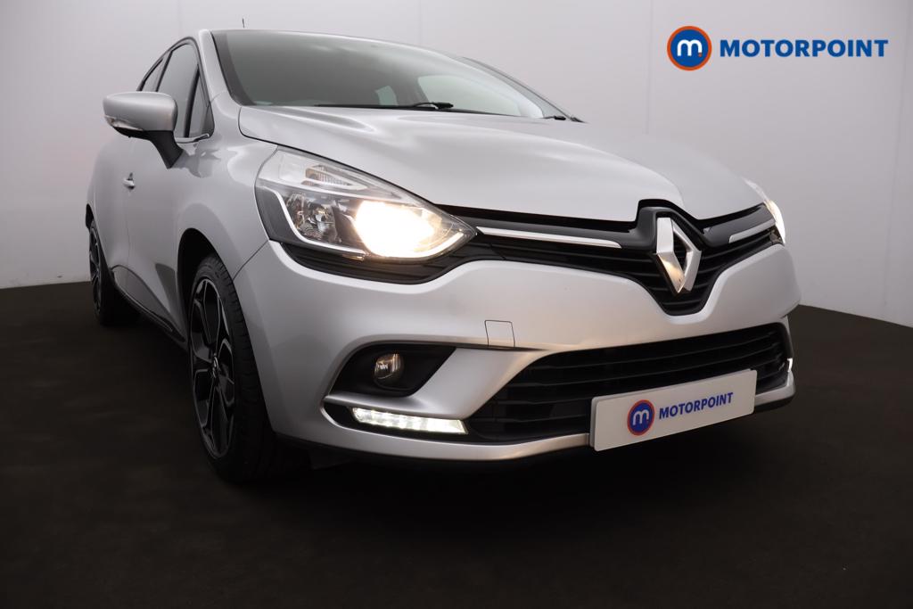 Renault Clio Iconic Manual Petrol Hatchback - Stock Number (1502787) - 19th supplementary image