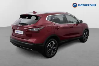 Nissan Qashqai N-Connecta Automatic Petrol SUV - Stock Number (1502840) - Drivers side rear corner