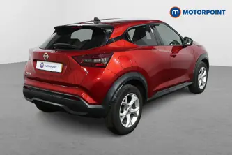 Nissan Juke N-Connecta Automatic Petrol SUV - Stock Number (1503985) - Drivers side rear corner