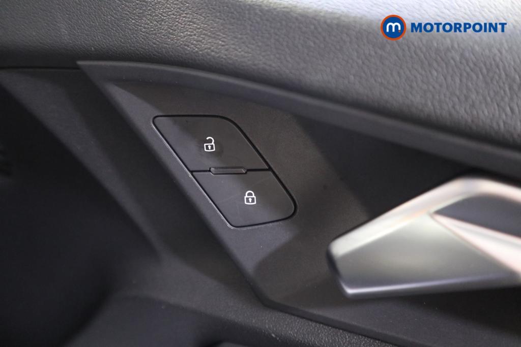 Audi A3 Sport Automatic Diesel Saloon - Stock Number (1504110) - 10th supplementary image
