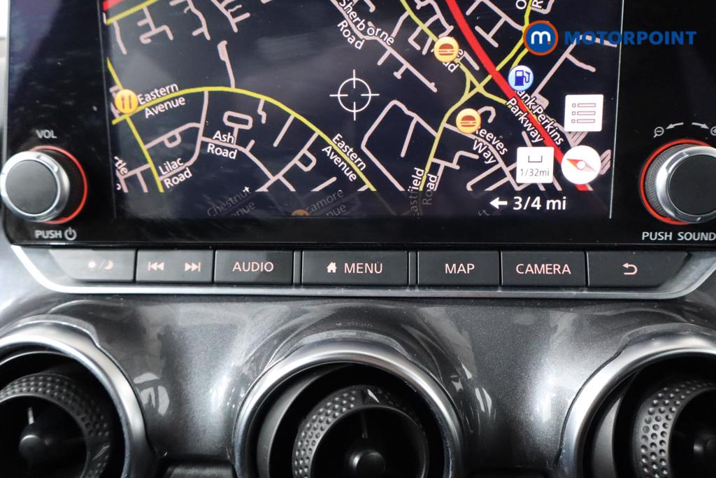 Nissan Juke N-Connecta Manual Petrol SUV - Stock Number (1487661) - 13th supplementary image