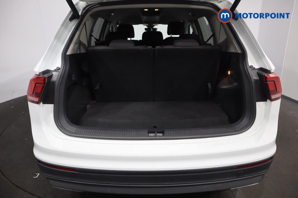 Volkswagen Tiguan Allspace Match Manual Petrol SUV - Stock Number (1495129) - 17th supplementary image