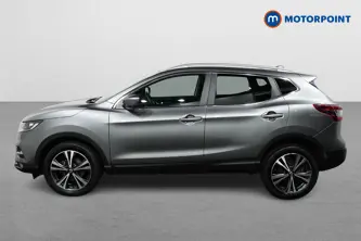 Nissan Qashqai N-Connecta Automatic Diesel SUV - Stock Number (1502496) - Passenger side