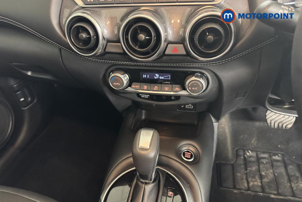 Nissan Juke N-Connecta Automatic Petrol SUV - Stock Number (1505299) - 11th supplementary image