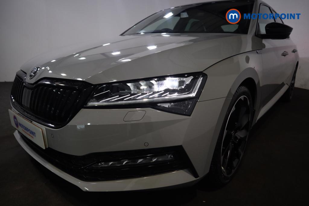 Skoda Superb Sport Line Plus Automatic Petrol Hatchback - Stock Number (1505330) - 26th supplementary image