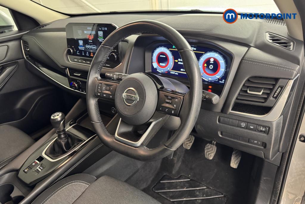 Nissan Qashqai N-Connecta Manual Petrol SUV - Stock Number (1505721) - 7th supplementary image