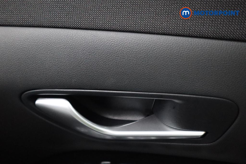 Hyundai Tucson Se Connect Manual Petrol SUV - Stock Number (1506153) - 17th supplementary image