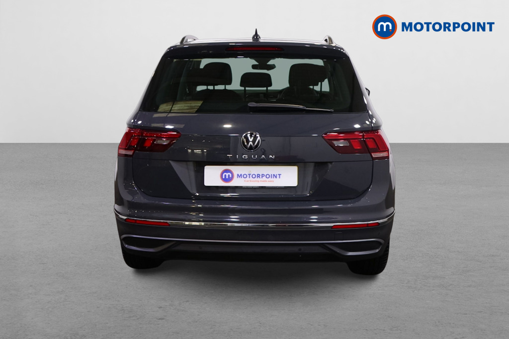 Volkswagen Tiguan Life Manual Petrol SUV - Stock Number (1502300) - Rear bumper