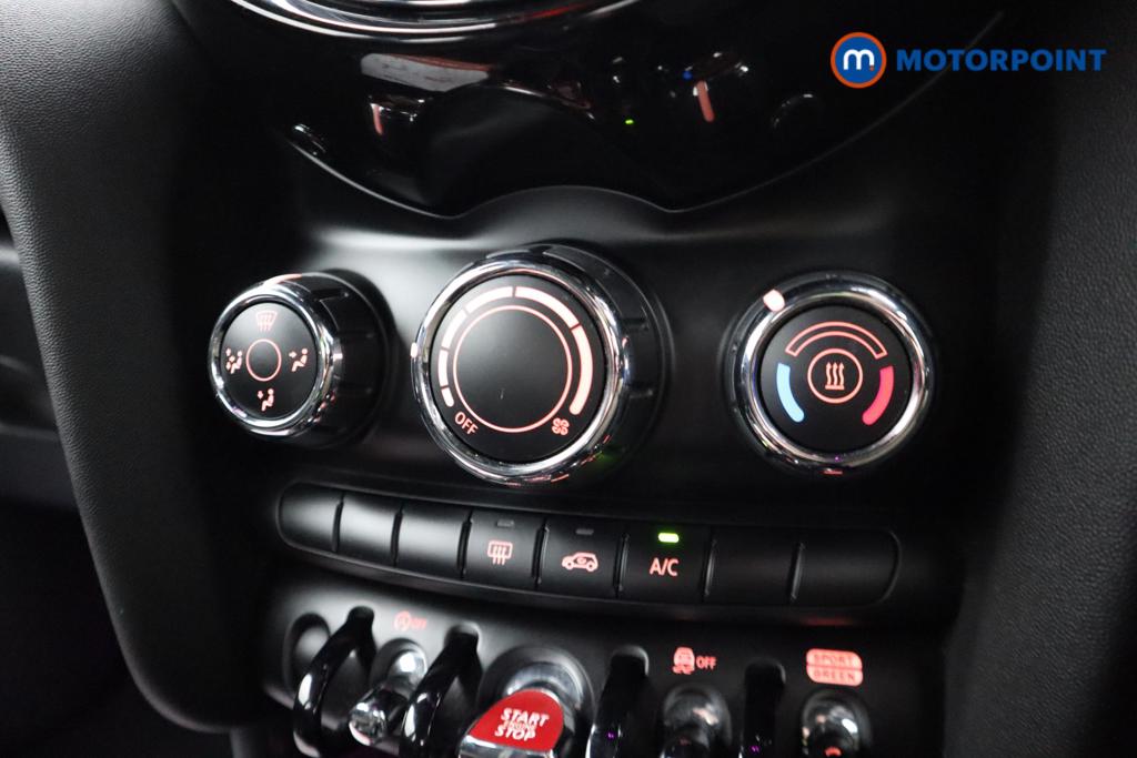 Mini Hatchback Cooper Sport Manual Petrol Hatchback - Stock Number (1504639) - 9th supplementary image