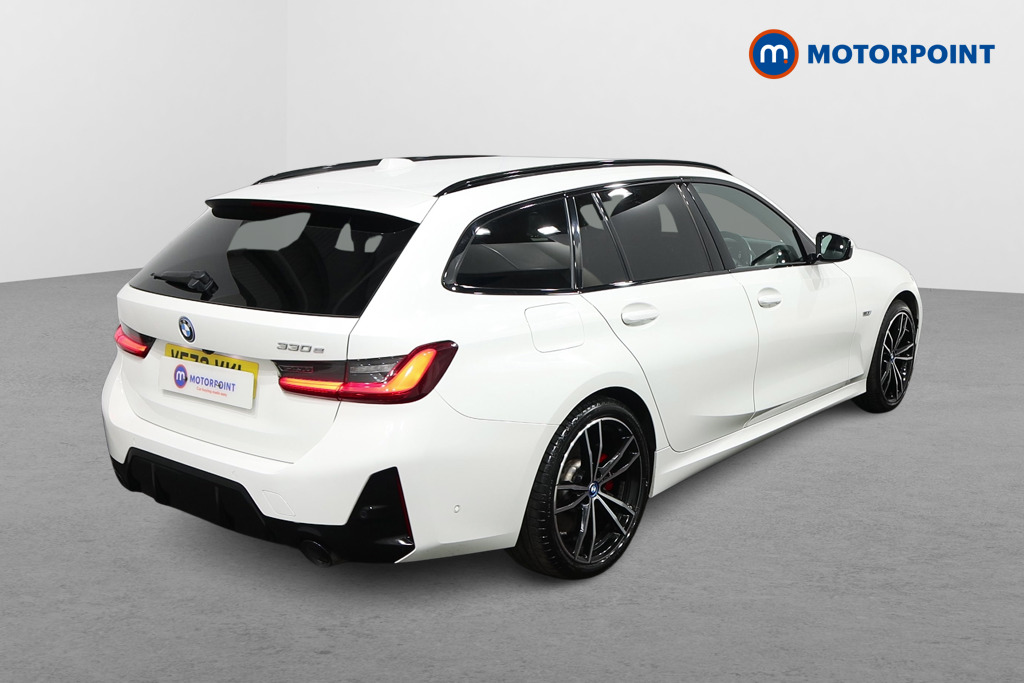 BMW 3 Series M Sport Automatic Petrol Plug-In Hybrid Estate - Stock Number (1505311) - Drivers side rear corner