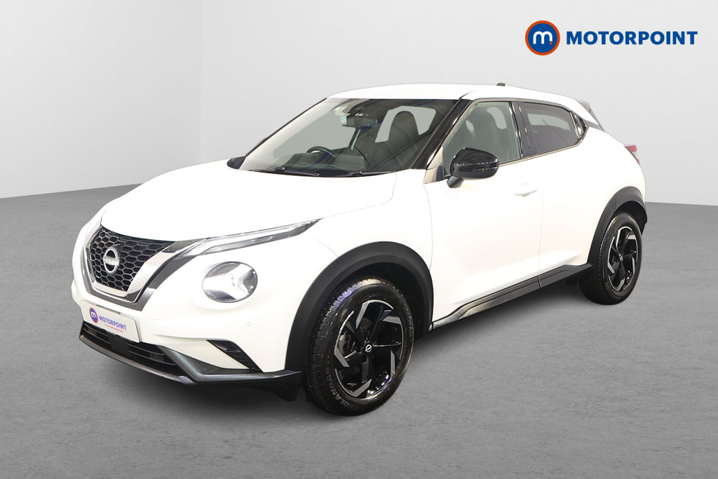 Nissan Juke N-Connecta Automatic Petrol SUV - Stock Number (1507999) - Passenger side front corner