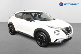 Nissan Juke N-Connecta Automatic Petrol SUV - Stock Number (1507999) - Drivers side front corner