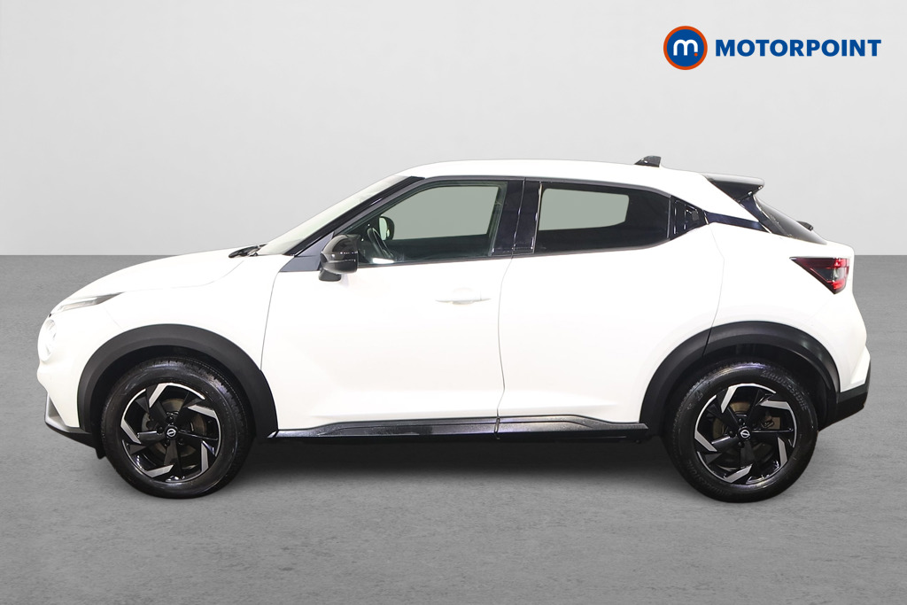 Nissan Juke N-Connecta Automatic Petrol SUV - Stock Number (1507999) - Passenger side