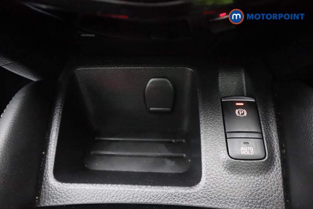 Nissan Qashqai Tekna Manual Diesel SUV - Stock Number (1495623) - 14th supplementary image