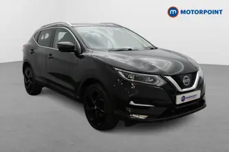 Nissan Qashqai Tekna Manual Diesel SUV - Stock Number (1495623) - Drivers side front corner