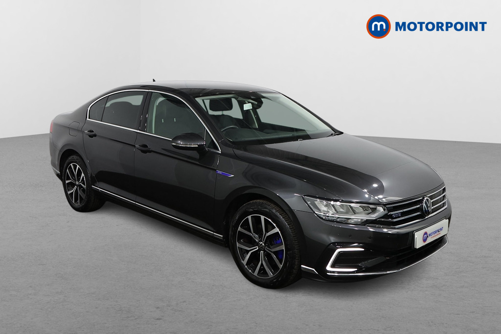 Volkswagen Passat GTE Automatic Petrol Plug-In Hybrid Saloon - Stock Number (1502596) - Drivers side front corner