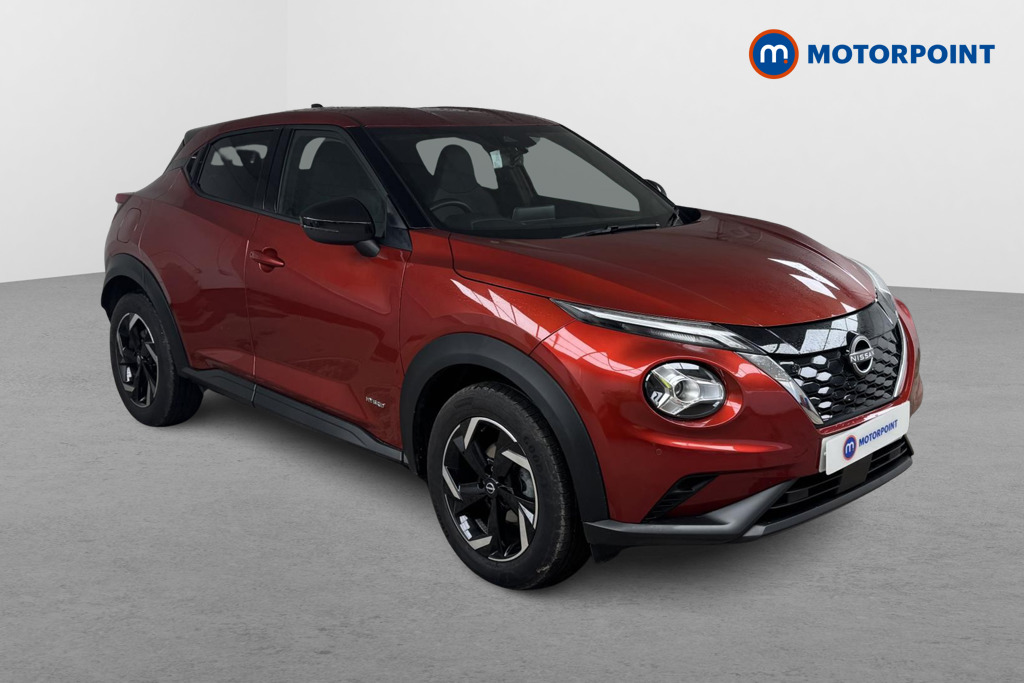 Nissan Juke N-Connecta Automatic Petrol-Electric Hybrid SUV - Stock Number (1504570) - Drivers side front corner