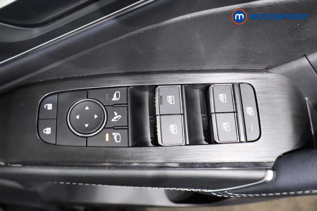 Nissan Qashqai Tekna Manual Petrol SUV - Stock Number (1505097) - 20th supplementary image