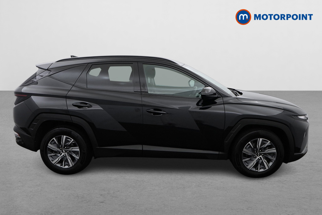 Hyundai Tucson Se Connect Manual Petrol SUV - Stock Number (1506217) - Drivers side