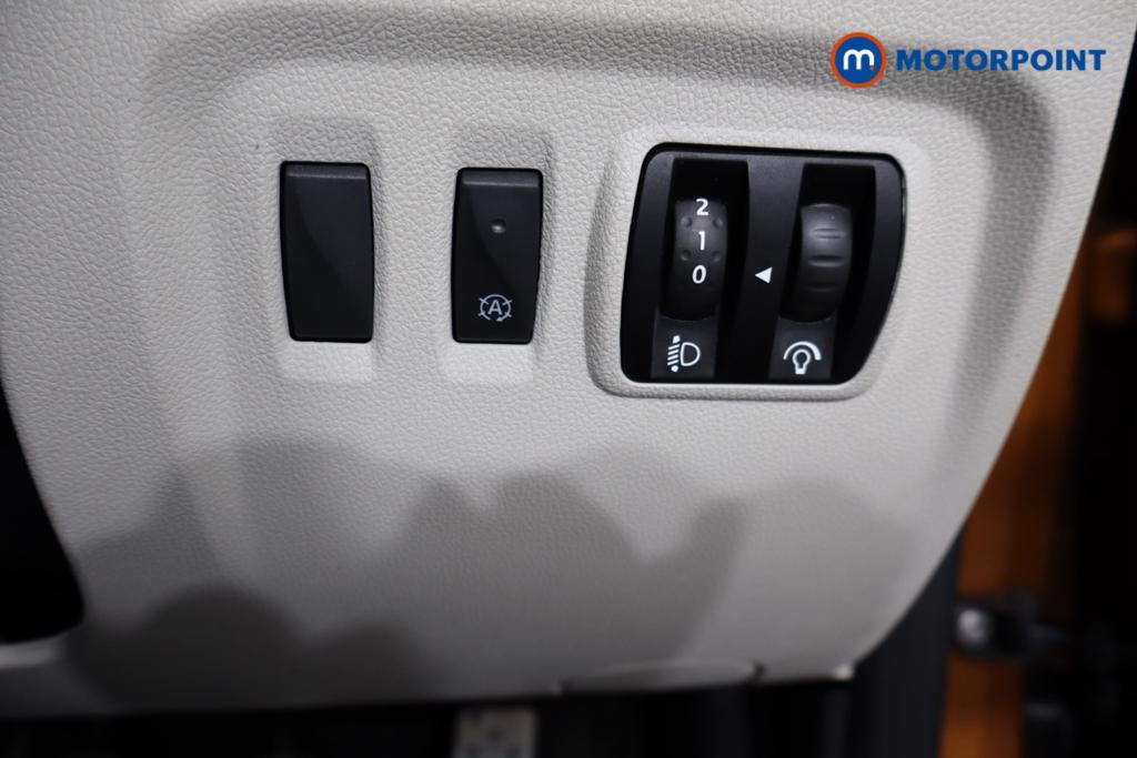 Renault Captur Gt Line Manual Petrol SUV - Stock Number (1507519) - 10th supplementary image