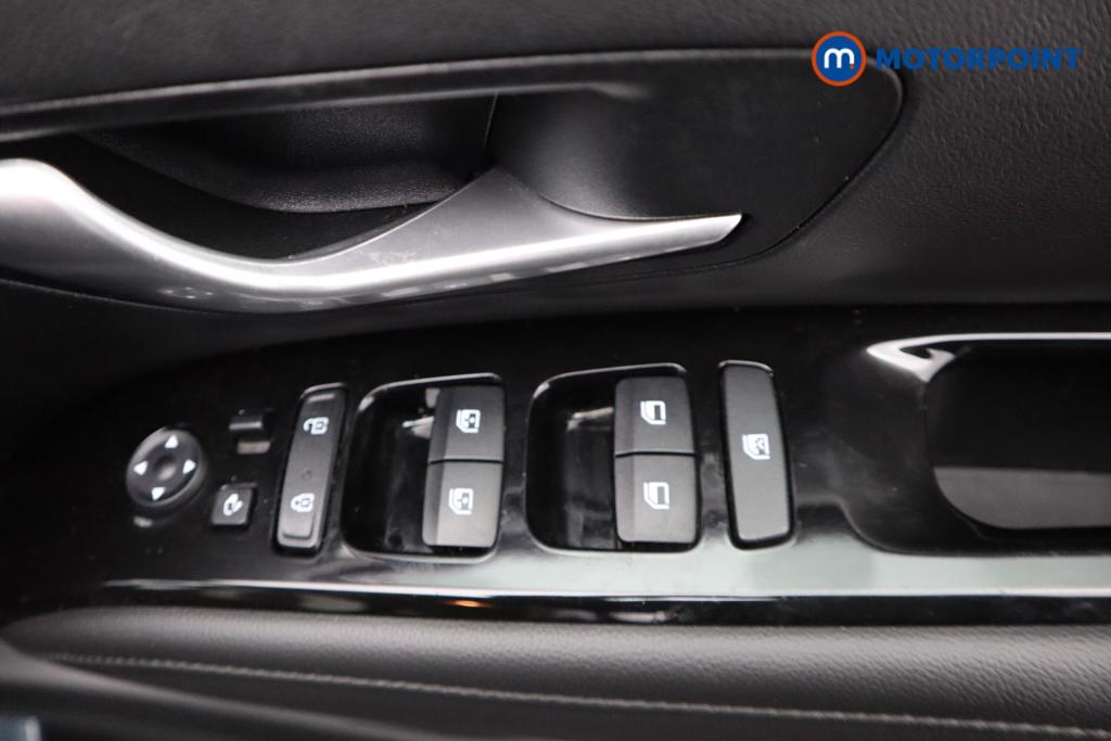 Hyundai Tucson Se Connect Manual Petrol SUV - Stock Number (1507961) - 19th supplementary image