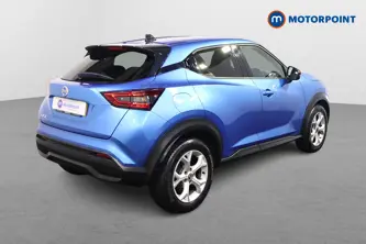 Nissan Juke N-Connecta Automatic Petrol SUV - Stock Number (1507968) - Drivers side rear corner