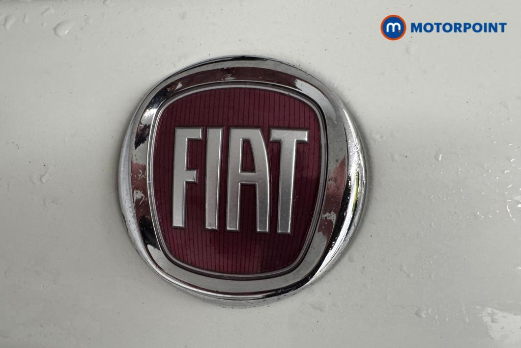 Fiat 500 Dolcevita Manual Petrol-Electric Hybrid Hatchback - Stock Number (1500983) - 19th supplementary image