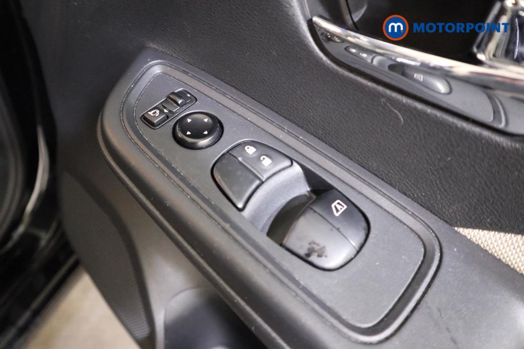 Nissan Micra N-Connecta Manual Diesel Hatchback - Stock Number (1502264) - 10th supplementary image