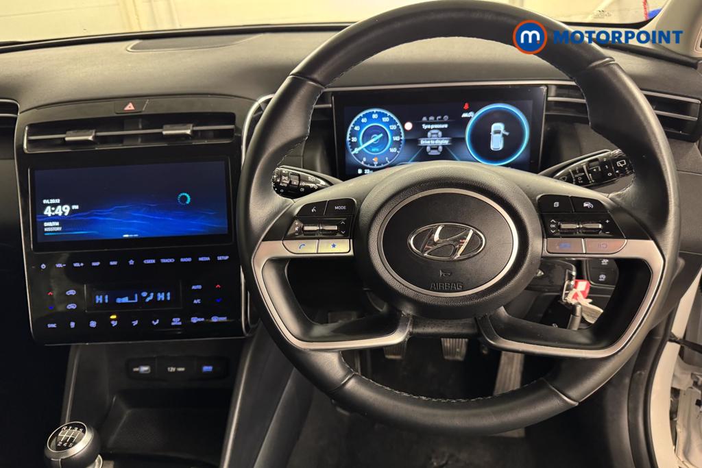 Hyundai Tucson Se Connect Manual Petrol SUV - Stock Number (1503978) - 1st supplementary image