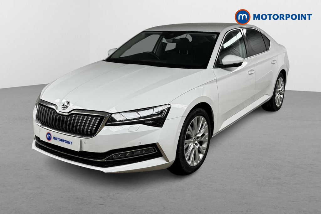 Skoda Superb Se L Automatic Petrol Plug-In Hybrid Hatchback - Stock Number (1504377) - Passenger side front corner