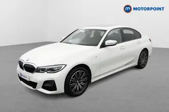 BMW 3 Series M Sport Automatic Petrol Plug-In Hybrid Saloon - Stock Number (1505467) - Passenger side front corner