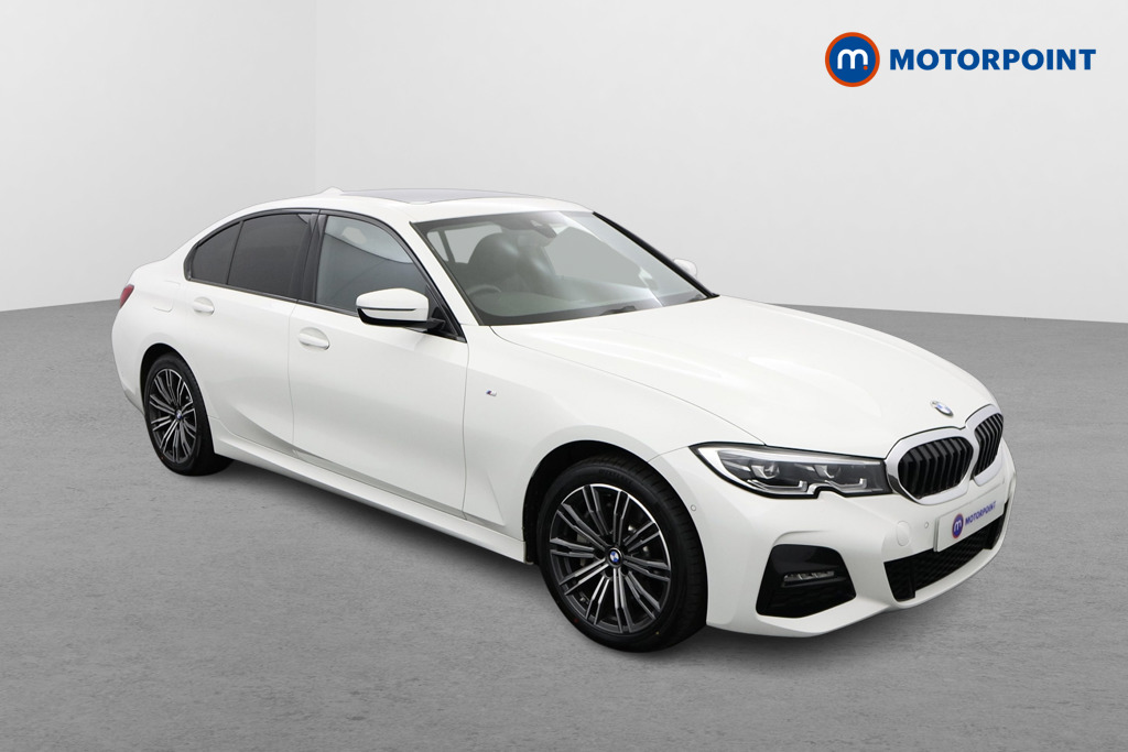 BMW 3 Series M Sport Automatic Petrol Plug-In Hybrid Saloon - Stock Number (1505467) - Drivers side front corner