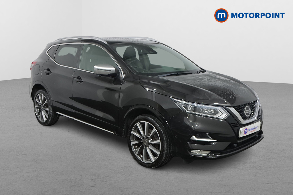 Nissan Qashqai Tekna-Plus Manual Diesel SUV - Stock Number (1505632) - Drivers side front corner