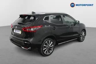 Nissan Qashqai Tekna-Plus Manual Diesel SUV - Stock Number (1505632) - Drivers side rear corner