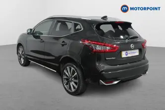 Nissan Qashqai Tekna-Plus Manual Diesel SUV - Stock Number (1505632) - Passenger side rear corner