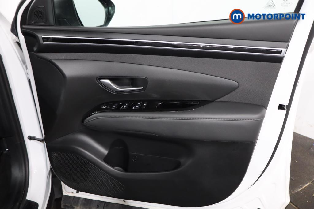 Hyundai Tucson Premium Manual Petrol SUV - Stock Number (1506073) - 16th supplementary image