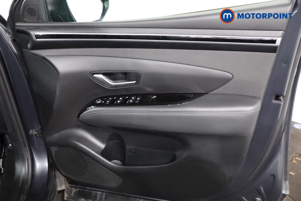 Hyundai Tucson Premium Manual Petrol SUV - Stock Number (1506116) - 17th supplementary image