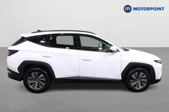 Hyundai Tucson Se Connect Manual Petrol SUV - Stock Number (1506142) - Drivers side