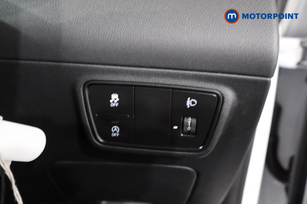 Hyundai Tucson Se Connect Manual Petrol SUV - Stock Number (1506205) - 14th supplementary image