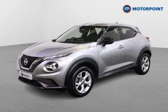 Nissan Juke N-Connecta Automatic Petrol SUV - Stock Number (1507967) - Passenger side front corner