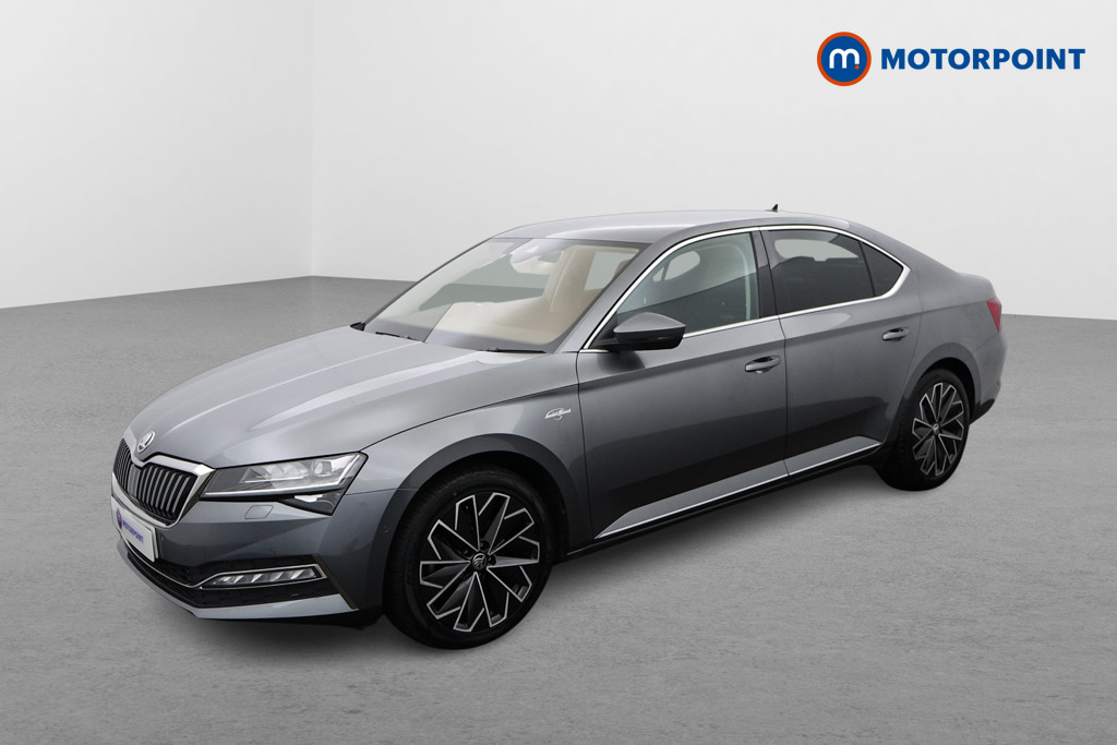 Skoda Superb Laurin -Plus Klement Automatic Diesel Hatchback - Stock Number (1498776) - Passenger side front corner