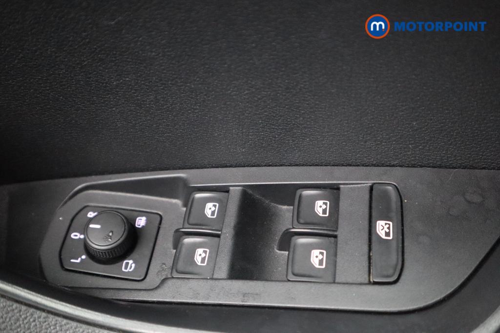 Skoda Karoq Se Drive Manual Petrol SUV - Stock Number (1496949) - 16th supplementary image