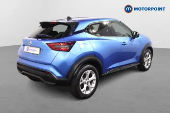 Nissan Juke N-Connecta Manual Petrol SUV - Stock Number (1507937) - Drivers side rear corner