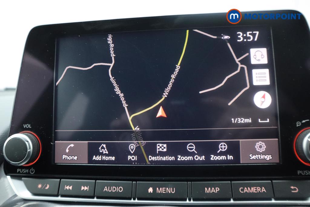 Nissan Juke N-Connecta Automatic Petrol SUV - Stock Number (1508302) - 2nd supplementary image