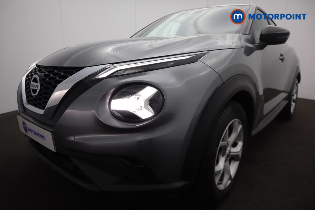 Nissan Juke N-Connecta Automatic Petrol SUV - Stock Number (1508302) - 25th supplementary image