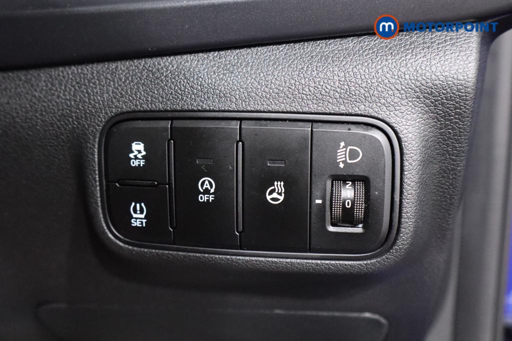 Hyundai Bayon Premium Manual Petrol-Electric Hybrid SUV - Stock Number (1509646) - 22nd supplementary image