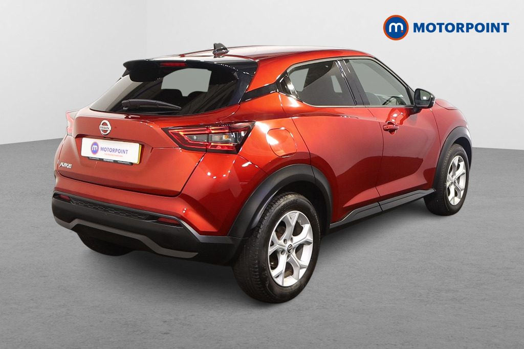 Nissan Juke N-Connecta Automatic Petrol SUV - Stock Number (1484033) - Drivers side rear corner